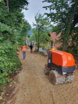 Gradnja in obnova vodovodnega sistema v obcini Mirna Pec (4)